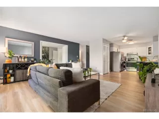 Photo #3: 4427096 Listing 