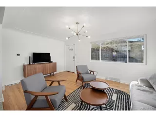 Photo #5: 4427561 Listing 