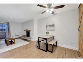 Photo #5: 4428839 Listing 