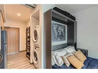 Photo #4: 4430116 Listing