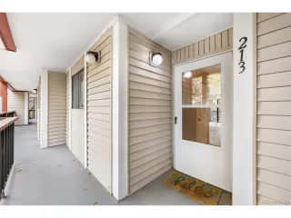 Photo #3: 4431520 Listing