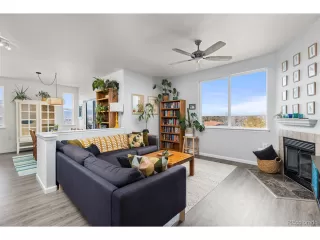 Photo #3: 4432484 Listing