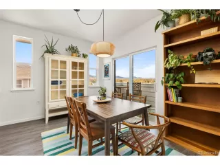 Photo #4: 4432484 Listing