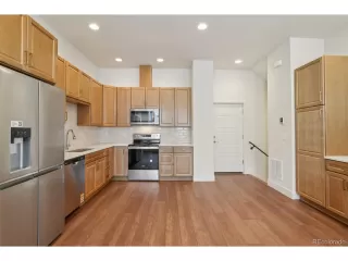 Photo #4: 4433129 Listing 