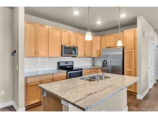 Photo #6: 4433291 Listing 