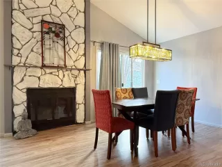 Photo #3: 4433627 Listing