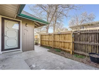 Photo #2: 4433660 Listing