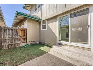 Photo #4: 4433660 Listing