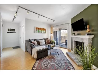 Photo #3: 4433906 Listing 