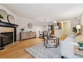 Photo #3: 4434194 Listing