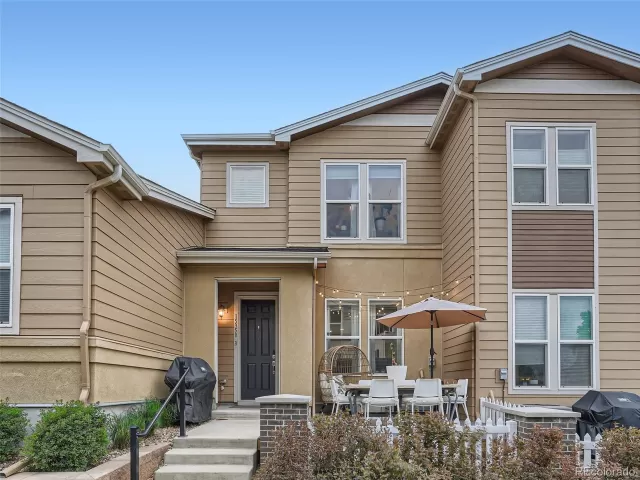 MLS: 4434203 Condo For Sale