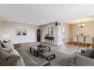 Photo #3: 4435556 Listing