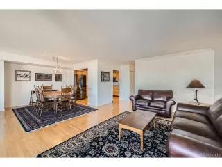 Photo #4: 4439667 Listing 