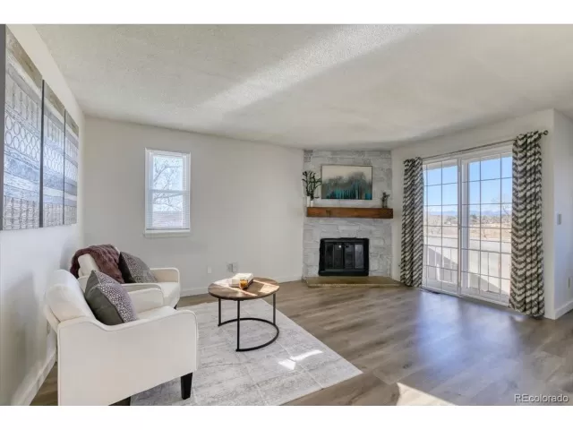 MLS: 4439888 Condo For Sale