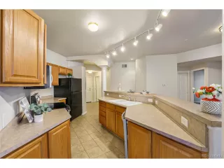 Photo #3: 4441629 Listing