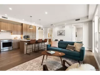 Photo #5: 4443530 Listing 