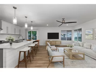 Photo #3: 4449895 Listing 