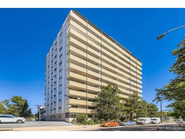 MLS: 4450503 Condo For Sale