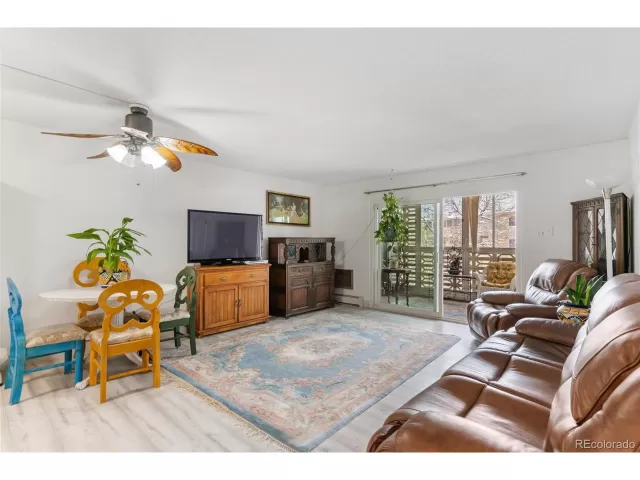 MLS: 4452807 Condo For Sale