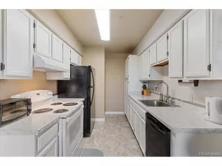 Photo #3: 4455448 Listing