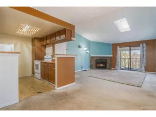 Photo #4: 4456297 Listing