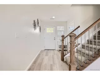 Photo #4: 4456318 Listing