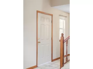 Photo #2: 4456758 Listing