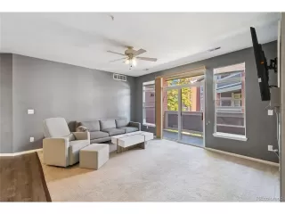 Photo #4: 4457309 Listing 