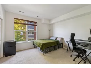 Photo #6: 4457309 Listing 