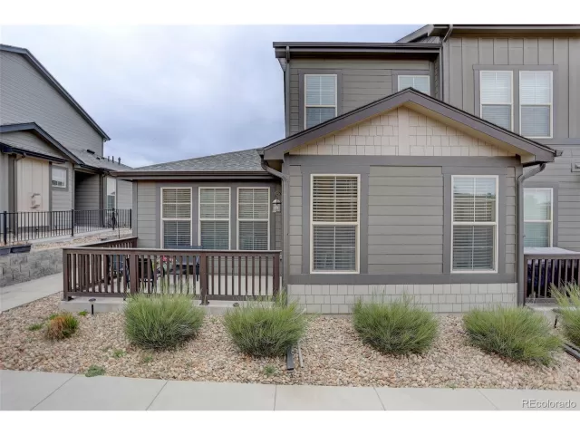 MLS: 4461754 Condo For Sale