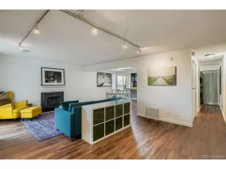Photo #4: 4462224 Listing