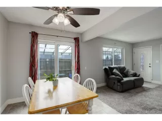 Photo #6: 4463689 Listing