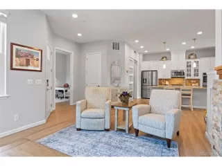 Photo #6: 4464705 Listing 