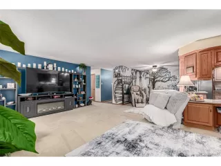 Photo #3: 4465207 Listing 