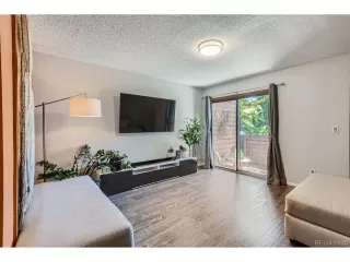 Photo #5: 4471706 Listing 