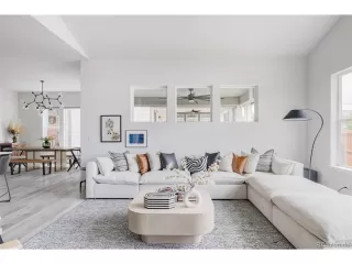 Photo #2: 4471799 Listing 