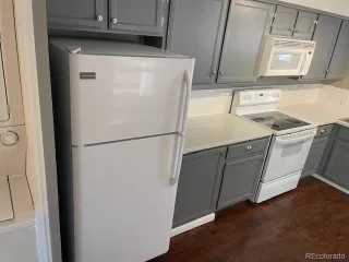 Photo #3: 4472422 Listing 