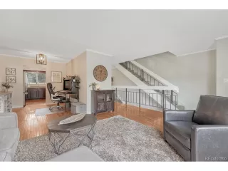 Photo #4: 4474340 Listing
