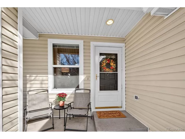 MLS: 4475465 Condo For Sale