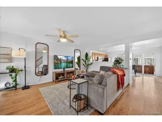 Photo #2: 4475465 Listing 