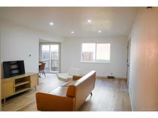 Photo #6: 4476330 Listing 