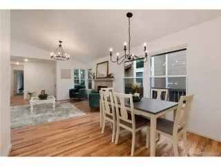 Photo #3: 4476572 Listing 