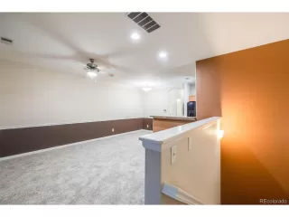 Photo #5: 4476624 Listing 