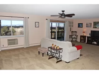 Photo #5: 4476866 Listing