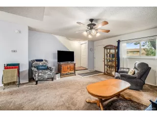 Photo #3: 4478505 Listing 