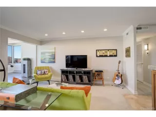 Photo #5: 4479813 Listing 