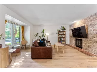 Photo #3: 4480021 Listing