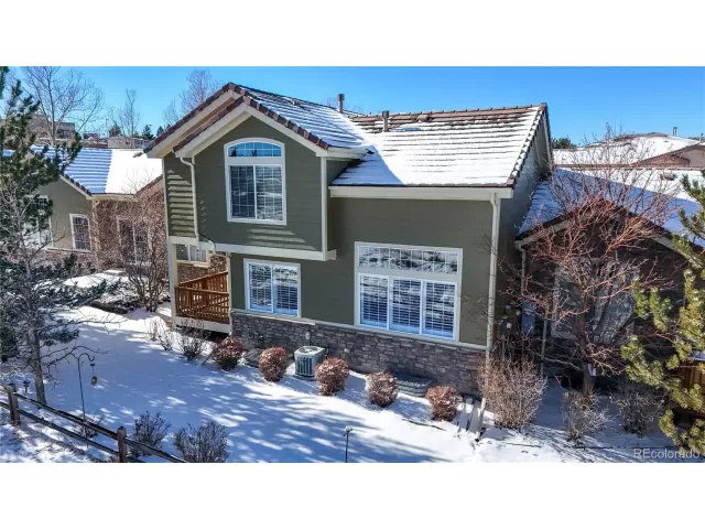 MLS: 4482980 Condo For Sale