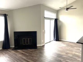 Photo #3: 4483781 Listing