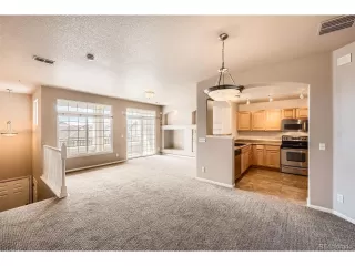 Photo #4: 4484659 Listing 